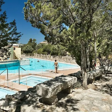 Residenza Capriccioli Apartmanhotel 3*