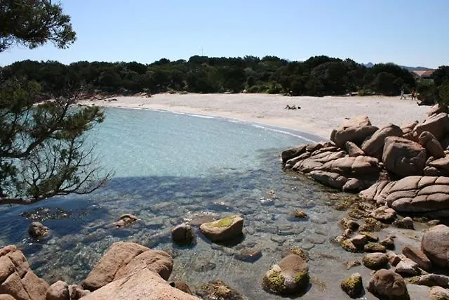 卡普里乔利公寓