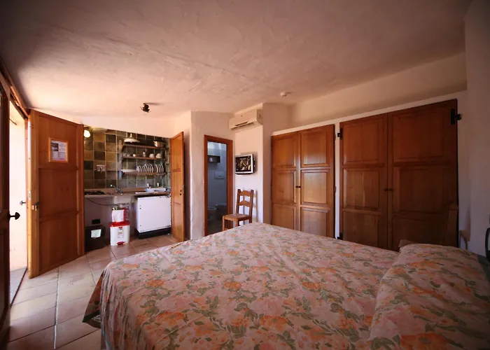 卡普里乔利公寓