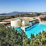 Residenza Capriccioli 3*
