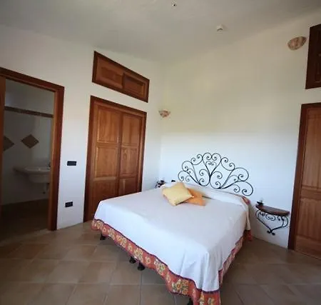 Apartahotel Residenza Capriccioli 3*