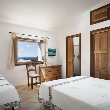 Aparthotel Residenza Capriccioli 3*
