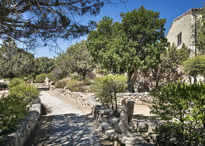 Aparthotel Residenza Capriccioli 4*