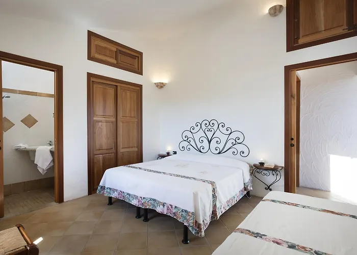 Aparthotel Residenza Capriccioli 3*