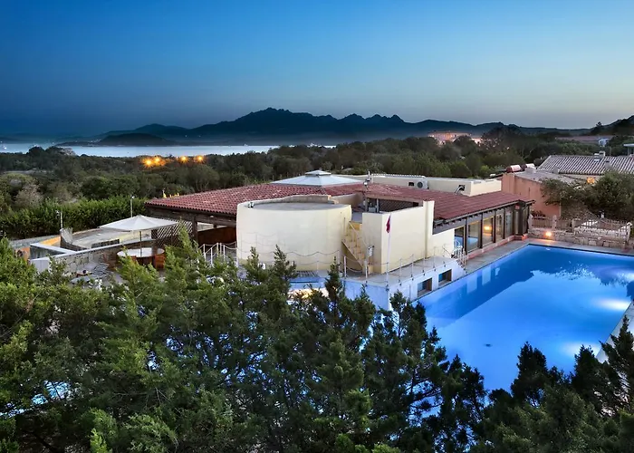 Residenza Capriccioli 4*