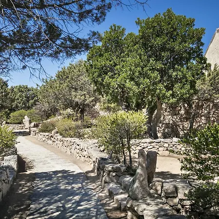 卡普里乔利公寓